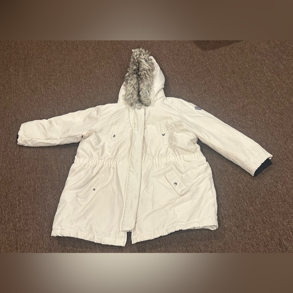 Carmakoma Jackets & Blazers - Carmakoma Ivory Puffer Coat with Faux Fur Trim